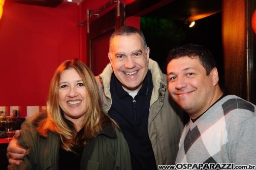 Celebridades do Vale prestigiam reinauguração do Exotiko