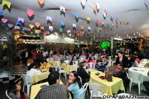 Curves - Academia para Mulheres promove Festa Junina