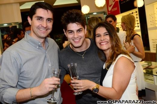 Ótica Villa Lobos completa um ano no Vila Ema