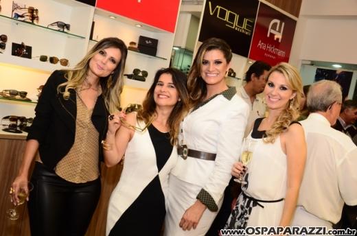 Ótica Villa Lobos completa um ano no Vila Ema