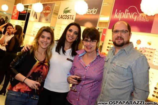 Ótica Villa Lobos completa um ano no Vila Ema