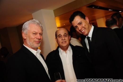 Le Palmier Restaurant inaugura no Vila Ema