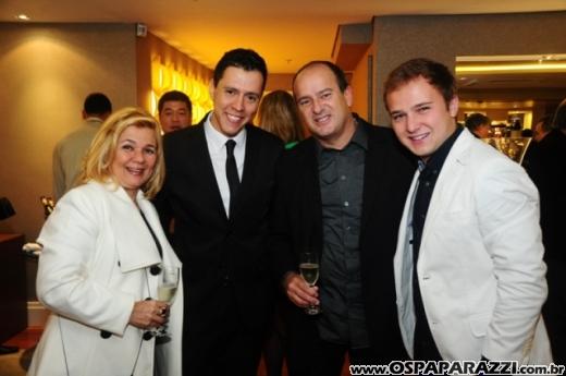 Le Palmier Restaurant inaugura no Vila Ema