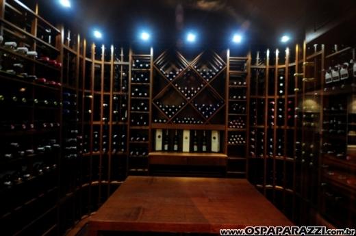 Le Palmier Restaurant inaugura no Vila Ema