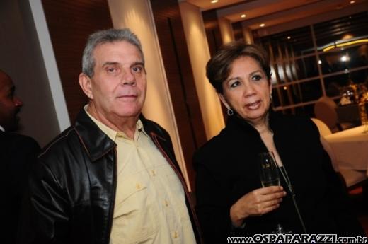 Le Palmier Restaurant inaugura no Vila Ema