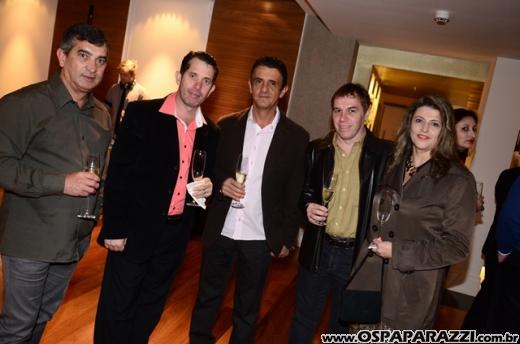 Le Palmier Restaurant inaugura no Vila Ema