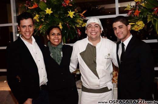 Le Palmier Restaurant inaugura no Vila Ema