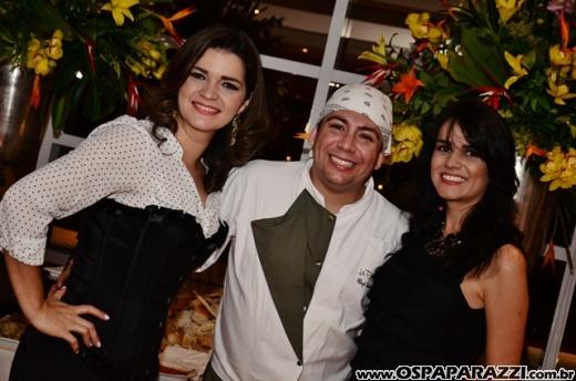 Le Palmier Restaurant inaugura no Vila Ema