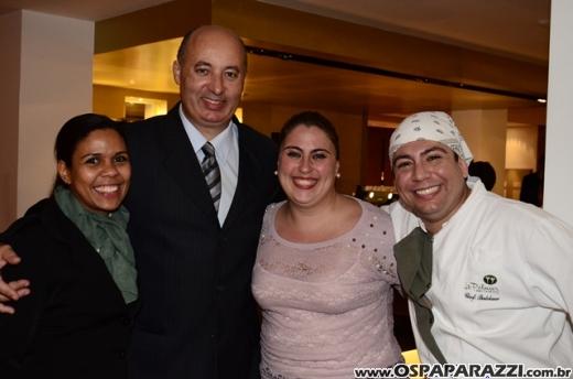 Le Palmier Restaurant inaugura no Vila Ema