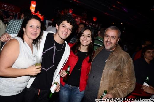 Brothers of Brazil com João Suplicy e Supla só no Anexo