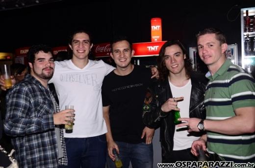 Brothers of Brazil com João Suplicy e Supla só no Anexo