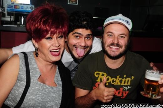 Nany People trás convidados nas terças com humor SantOnofre