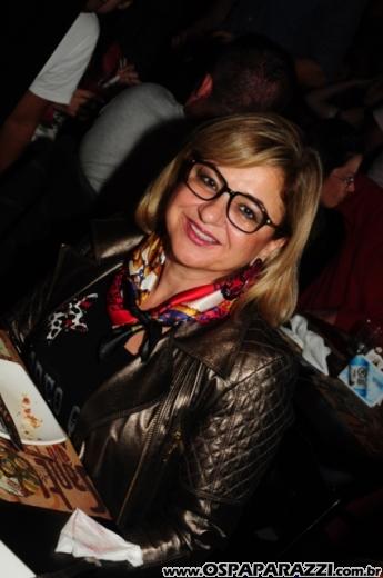 Nany People trás convidados nas terças com humor SantOnofre