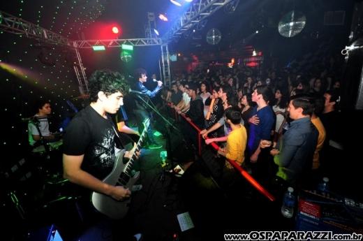 Anexo é palco de balada teen nestas férias de julho