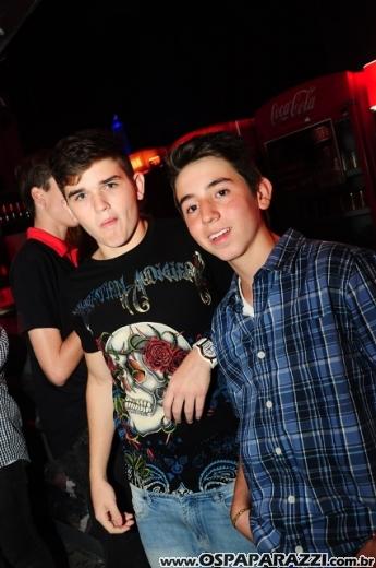 Anexo é palco de balada teen nestas férias de julho