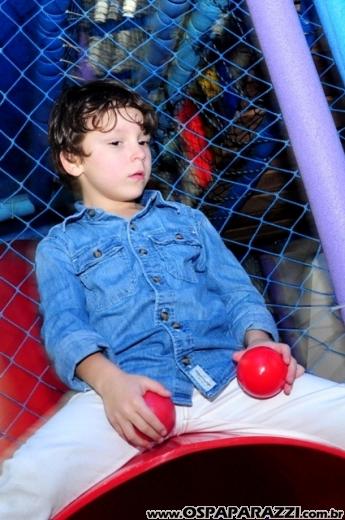 O pirata Rafael Benozzati comemora 6 aninhos no Catavento