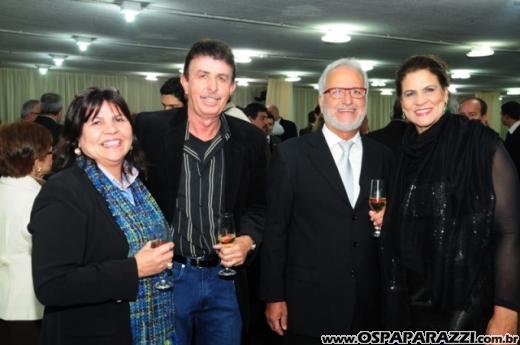 Centenário da Vermelhinha homenageia 23 pessoas em festa