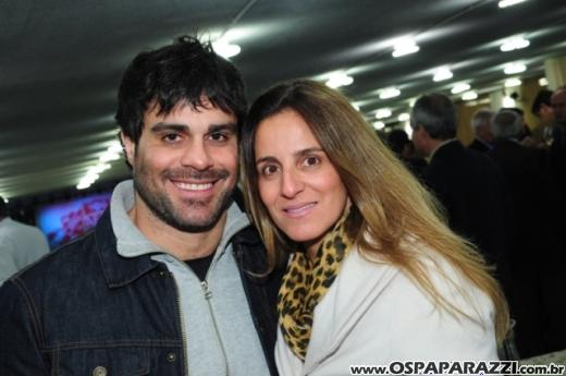 Centenário da Vermelhinha homenageia 23 pessoas em festa