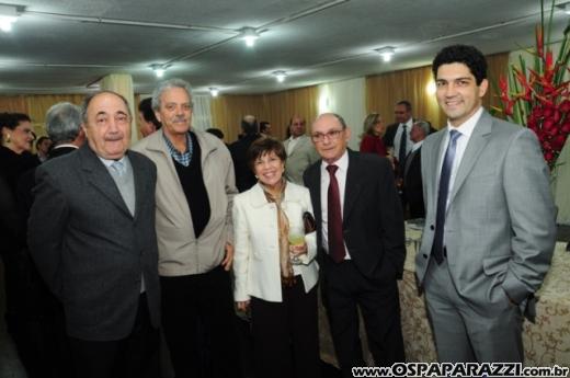 Centenário da Vermelhinha homenageia 23 pessoas em festa
