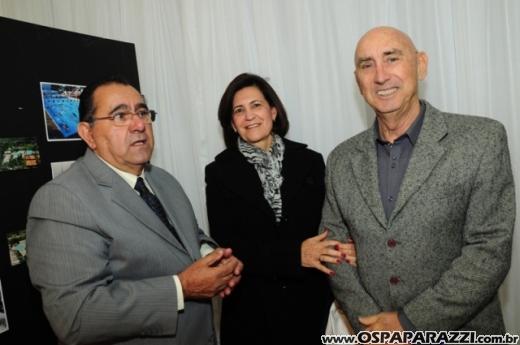 Centenário da Vermelhinha homenageia 23 pessoas em festa