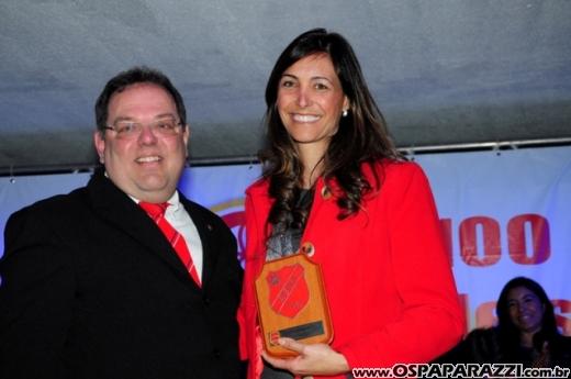 Centenário da Vermelhinha homenageia 23 pessoas em festa