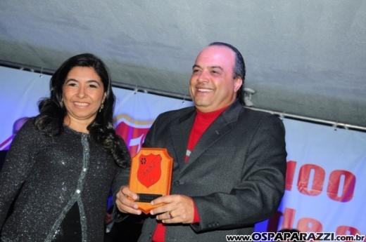Centenário da Vermelhinha homenageia 23 pessoas em festa
