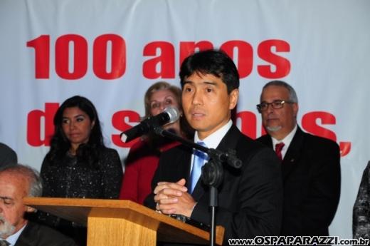 Centenário da Vermelhinha homenageia 23 pessoas em festa