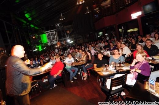 Nany People e Luiz França de volta ao SantOnofre Boteco Bistrô