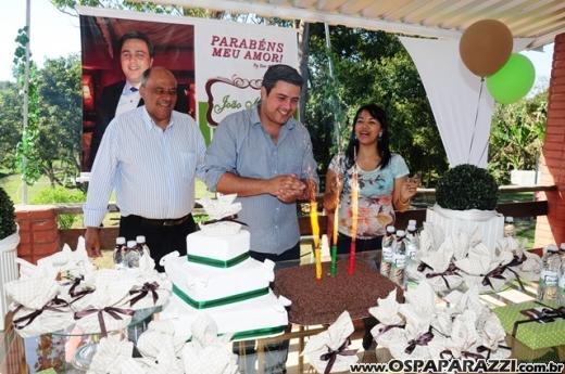 João Molina comemora aniversário no Recanto dos Lagos