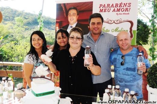 João Molina comemora aniversário no Recanto dos Lagos