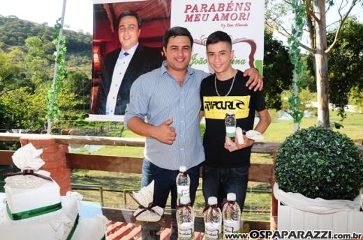 João Molina comemora aniversário no Recanto dos Lagos