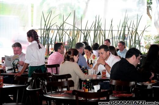 Devassa Colinas oferece almoço executivo e happy hour