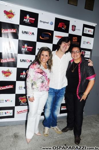 Drum'n Bossa no palco do Anexo com Fernanda Porto