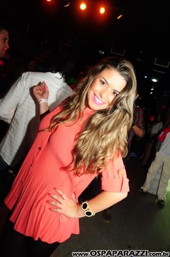 Drum'n Bossa no palco do Anexo com Fernanda Porto