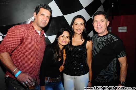 Drum'n Bossa no palco do Anexo com Fernanda Porto
