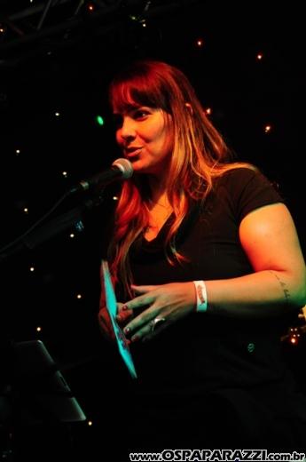 Drum'n Bossa no palco do Anexo com Fernanda Porto