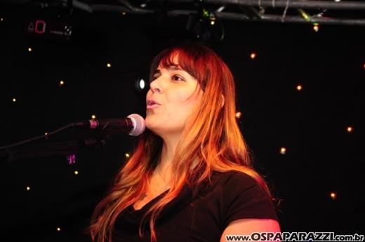 Drum'n Bossa no palco do Anexo com Fernanda Porto