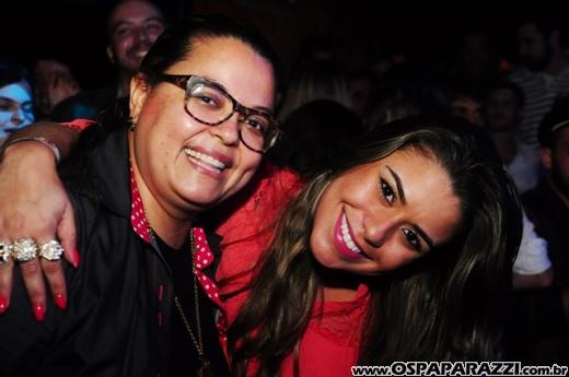 Drum'n Bossa no palco do Anexo com Fernanda Porto