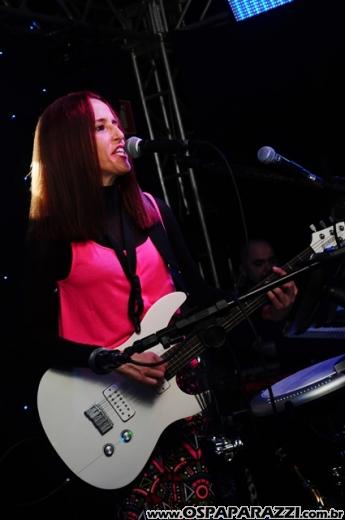 Drum'n Bossa no palco do Anexo com Fernanda Porto