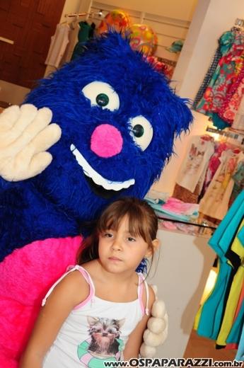Bicho Papão promove oficina de circo para seus clientes mirins