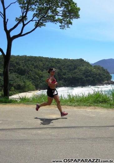 Primeiro Desafio SUP e RUN reúne 160 atletas em Ubatuba