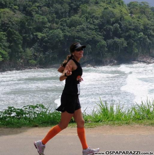 Primeiro Desafio SUP e RUN reúne 160 atletas em Ubatuba