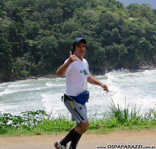 Primeiro Desafio SUP e RUN reúne 160 atletas em Ubatuba