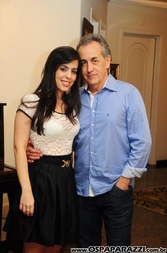 Juliana Máximo comemora aniversário no fim de semana