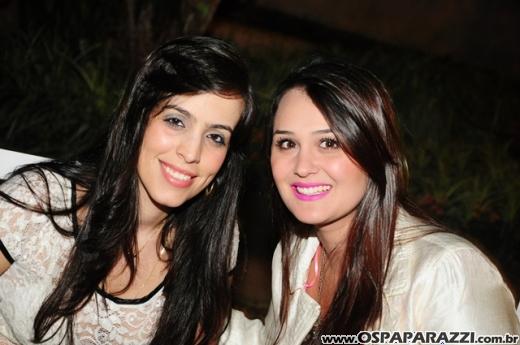 Juliana Máximo comemora aniversário no fim de semana