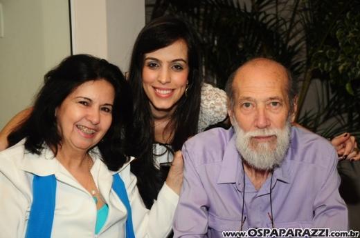 Juliana Máximo comemora aniversário no fim de semana