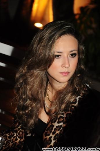 Juliana Máximo comemora aniversário no fim de semana