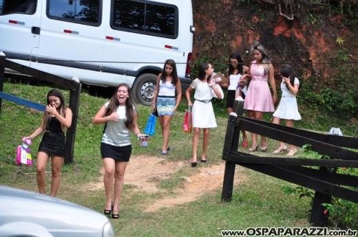 Alicia Moreira Nunes comemora 15 anos no Recanto do Valle