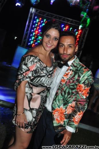 Alicia Moreira Nunes comemora 15 anos no Recanto do Valle