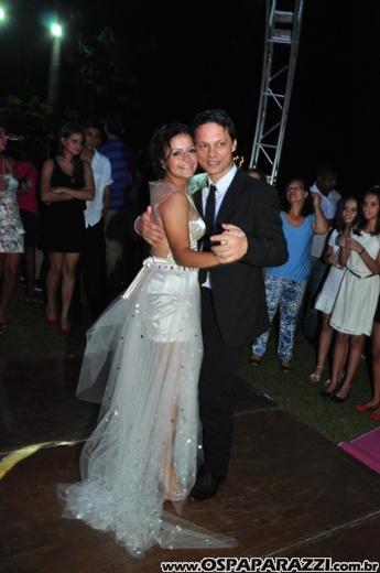 Alicia Moreira Nunes comemora 15 anos no Recanto do Valle